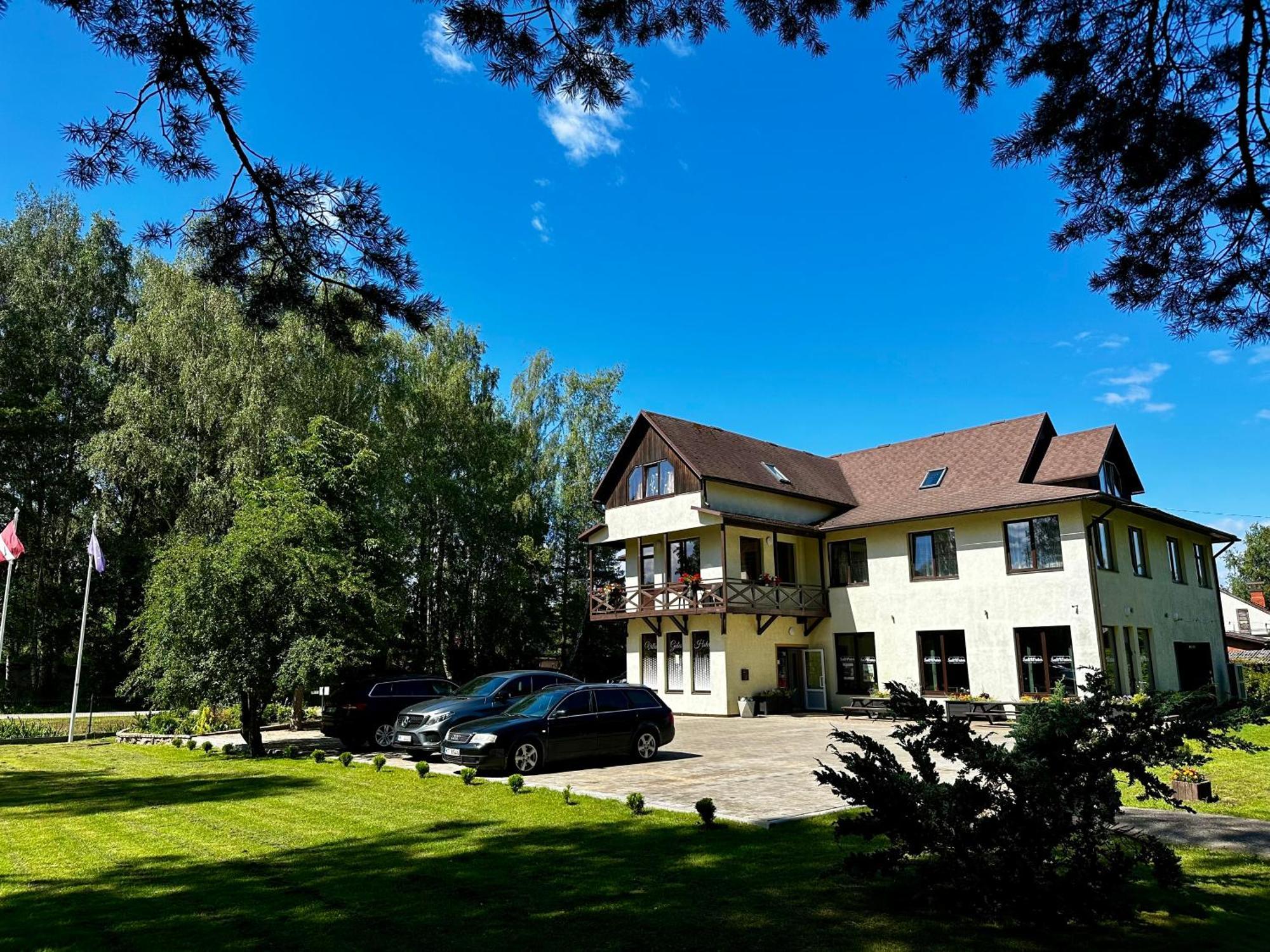Villa Gales Hotel サウルクラスティ エクステリア 写真